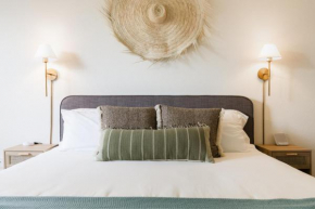 Fresno Vacation Home, King Bed, Mini Golf, Arcade and more!